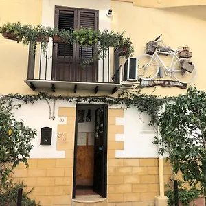 2* Bed & Breakfast Colori Di Bahlarà
